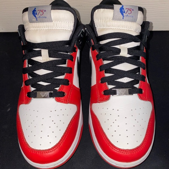 75th anniversary dunks red and black size 10.5 - Picture 2 of 3